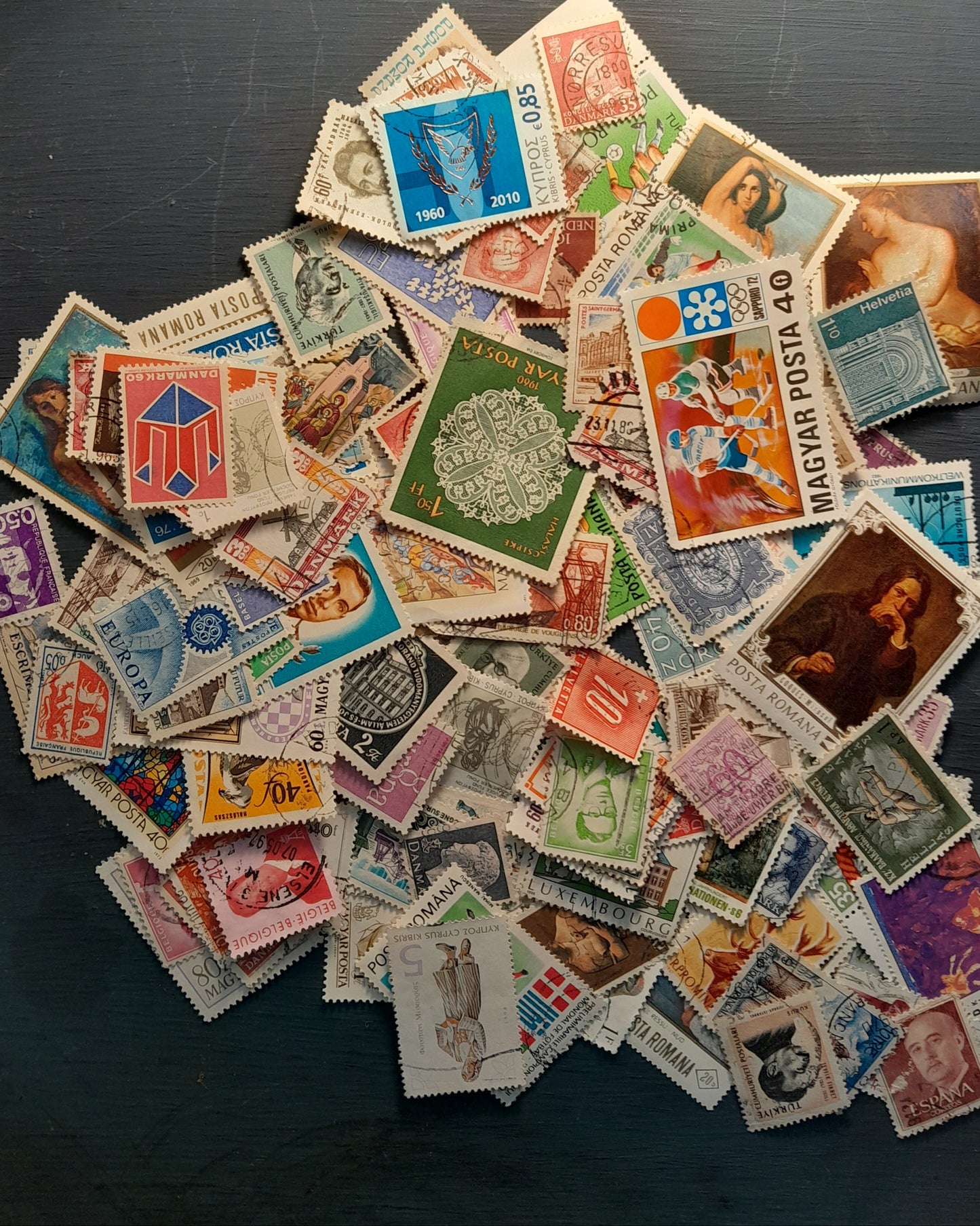 Lot of 100 Modern European Stamps – New Continental Selection - post 1960