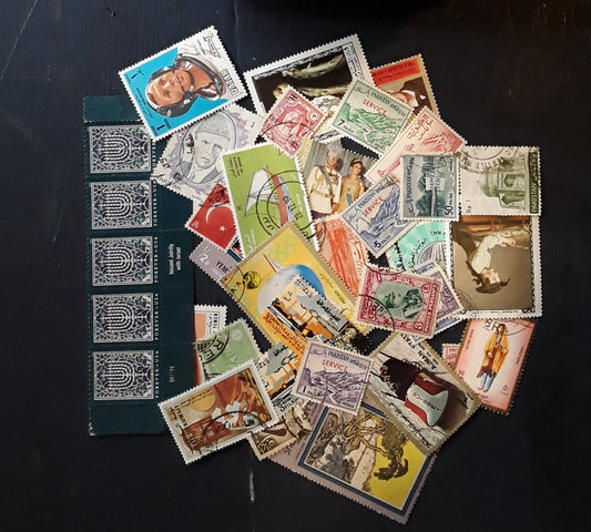 Lot of 50 Middle Eastern Stamps – Historical & Cultural Continental Selection