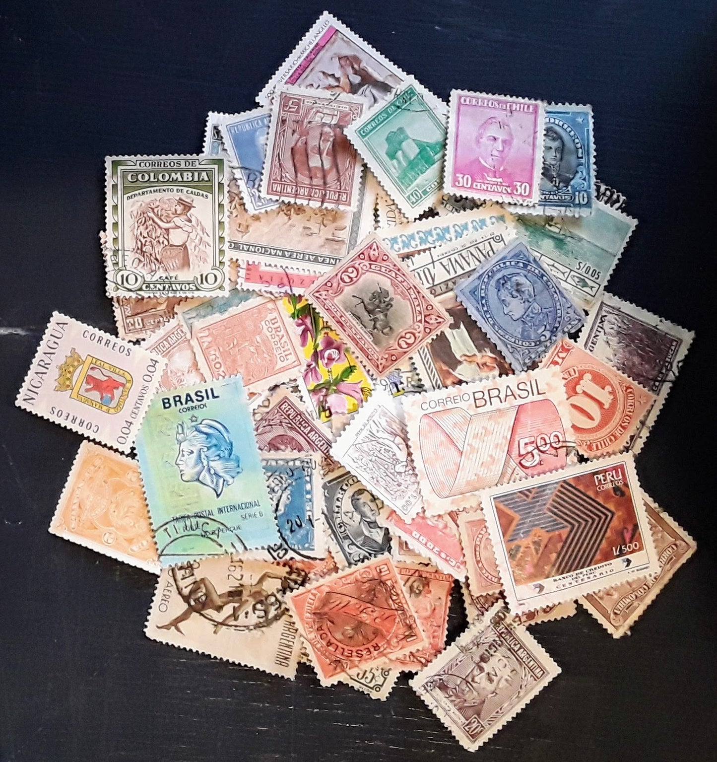 Lot Of 100 South And Central American Stamps - Diverse And Vibrant - Continental Collection