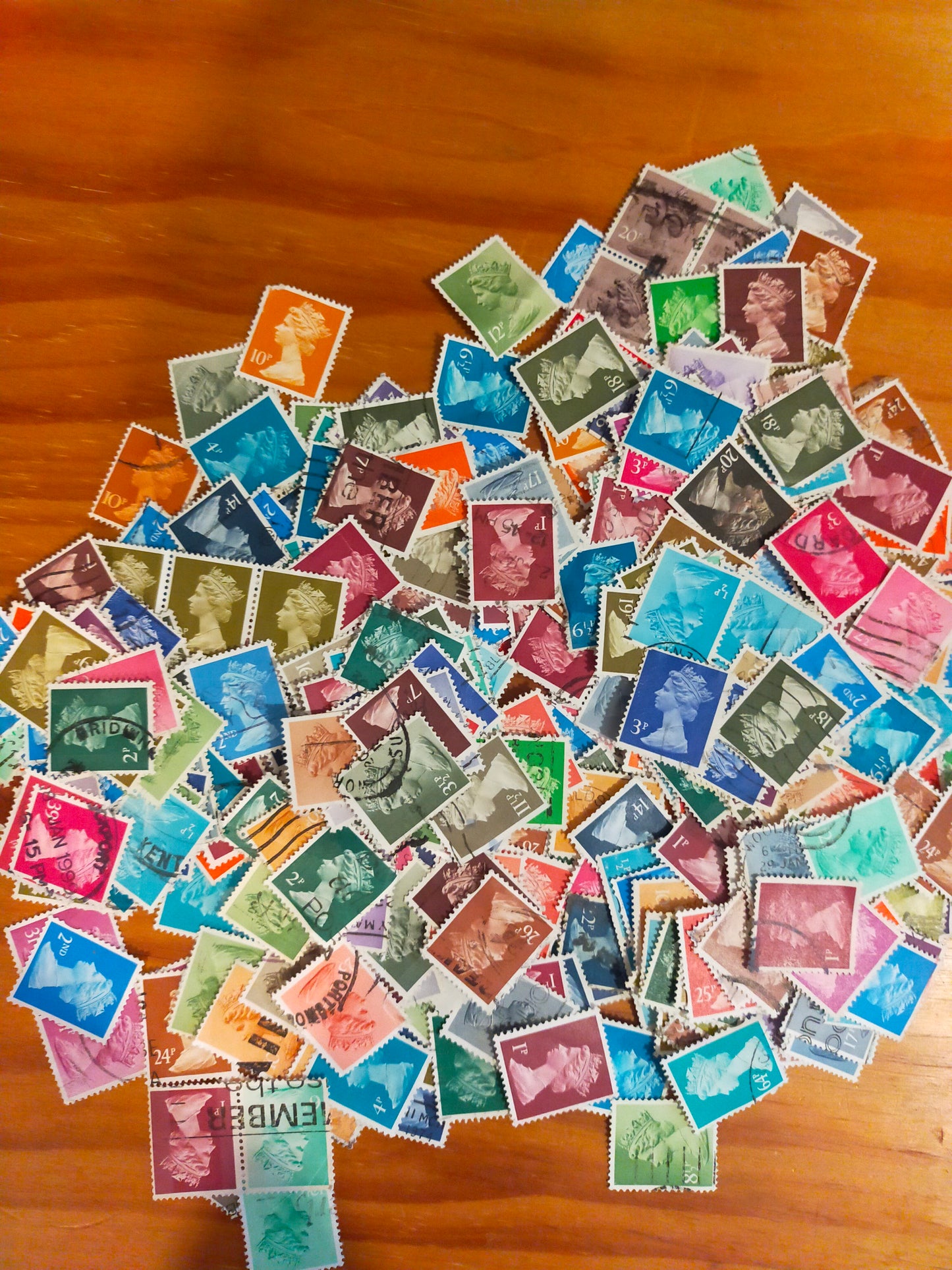 UK Definitive/penny stamps bundle x100