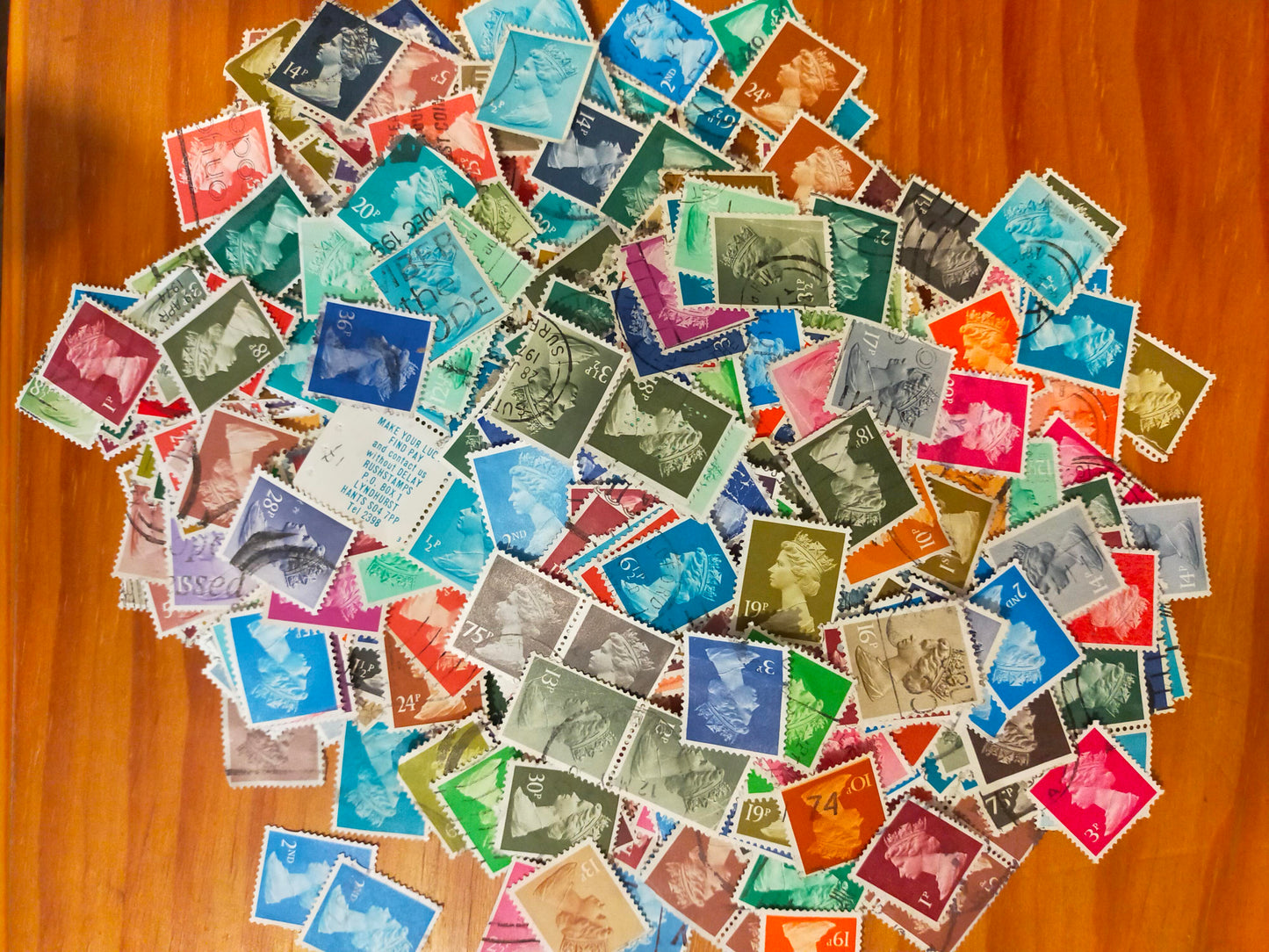 UK Definitive/penny stamps bundle x100