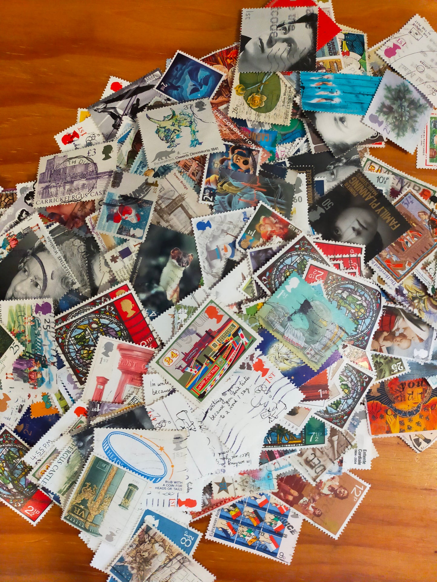 UK Commemerative stamps bundle x100