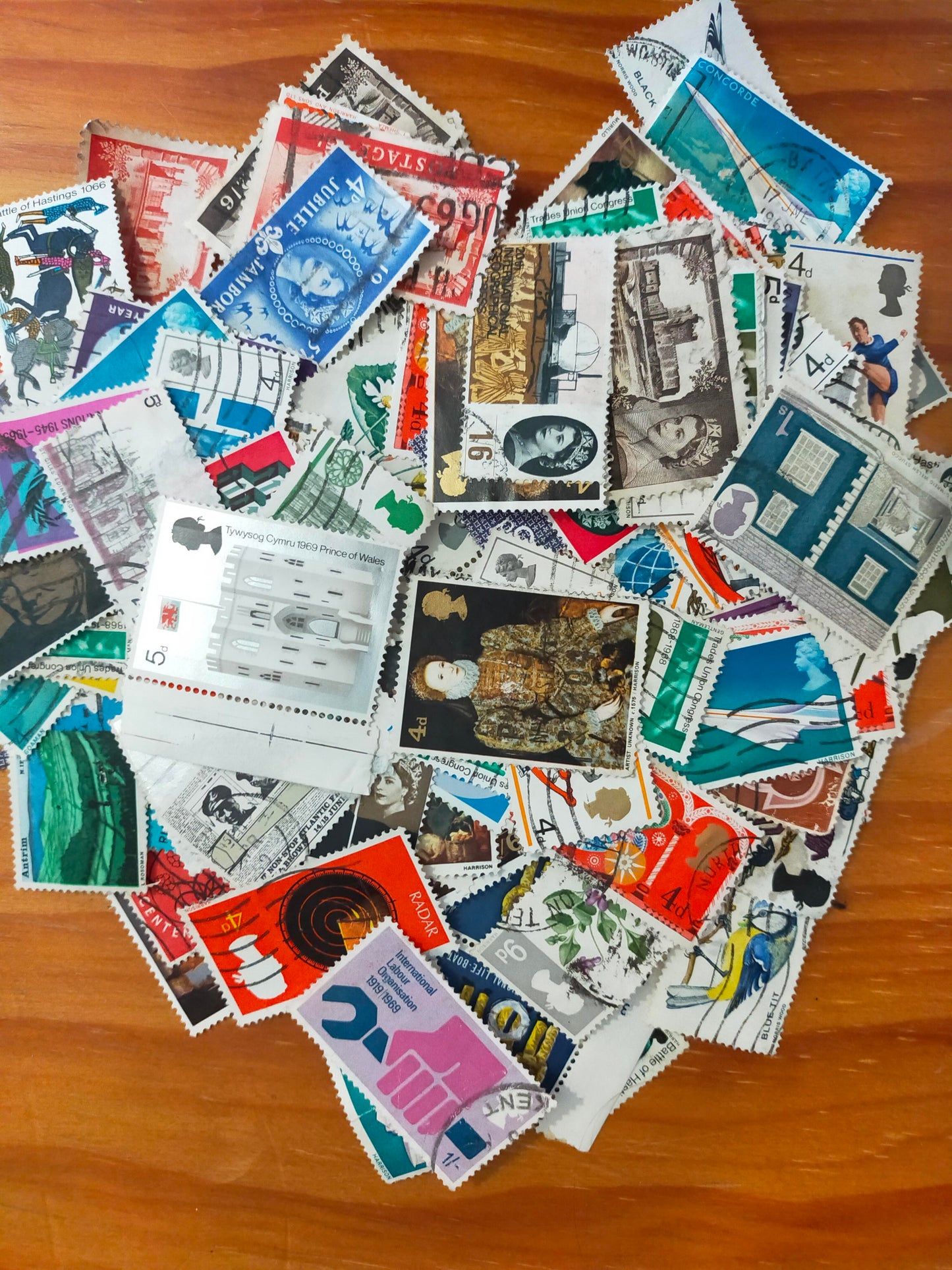 UK 1960s pre decimal commemerative stamps x50
