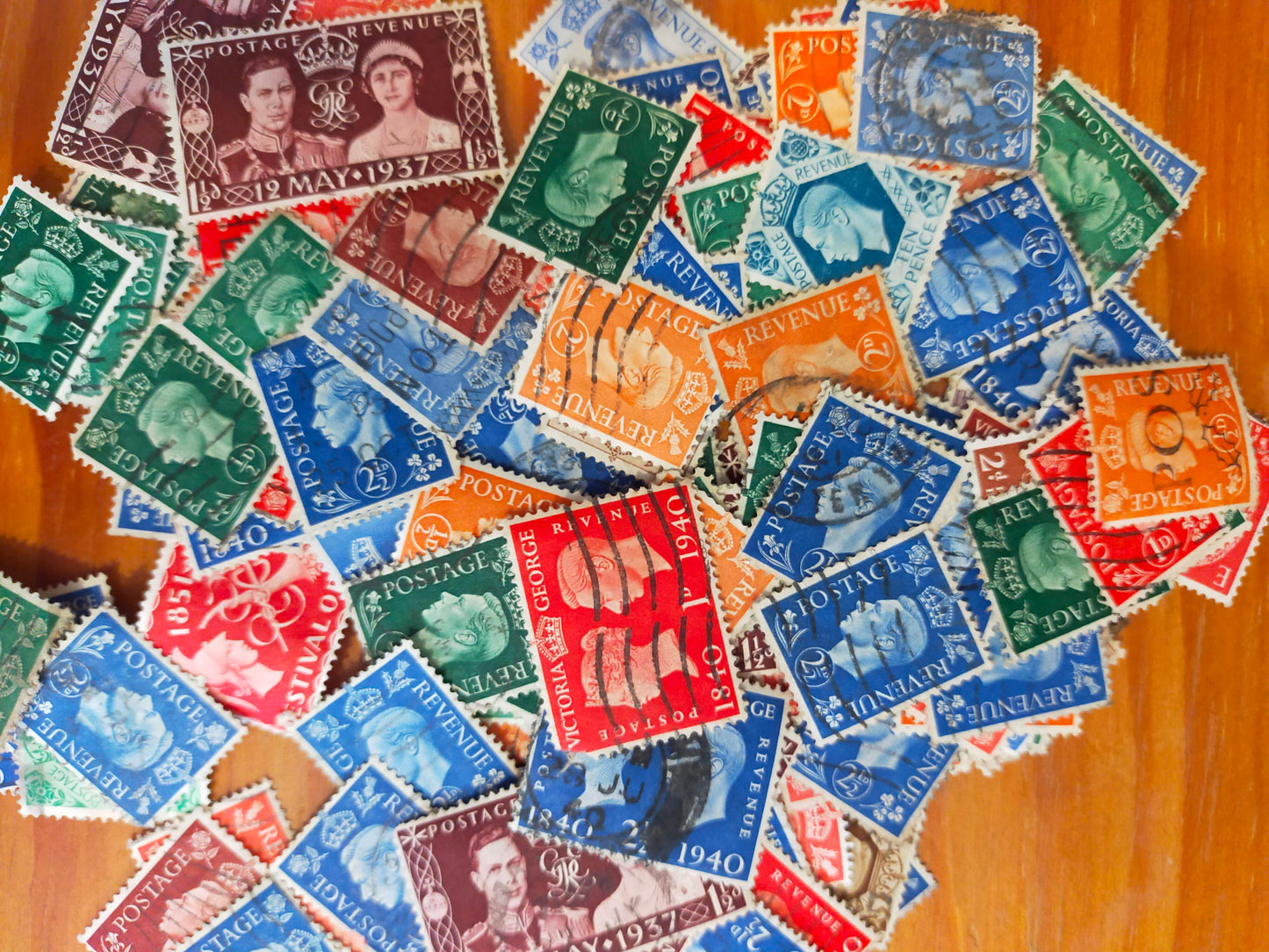 50x George VI Wartime UK Stamps Bundle