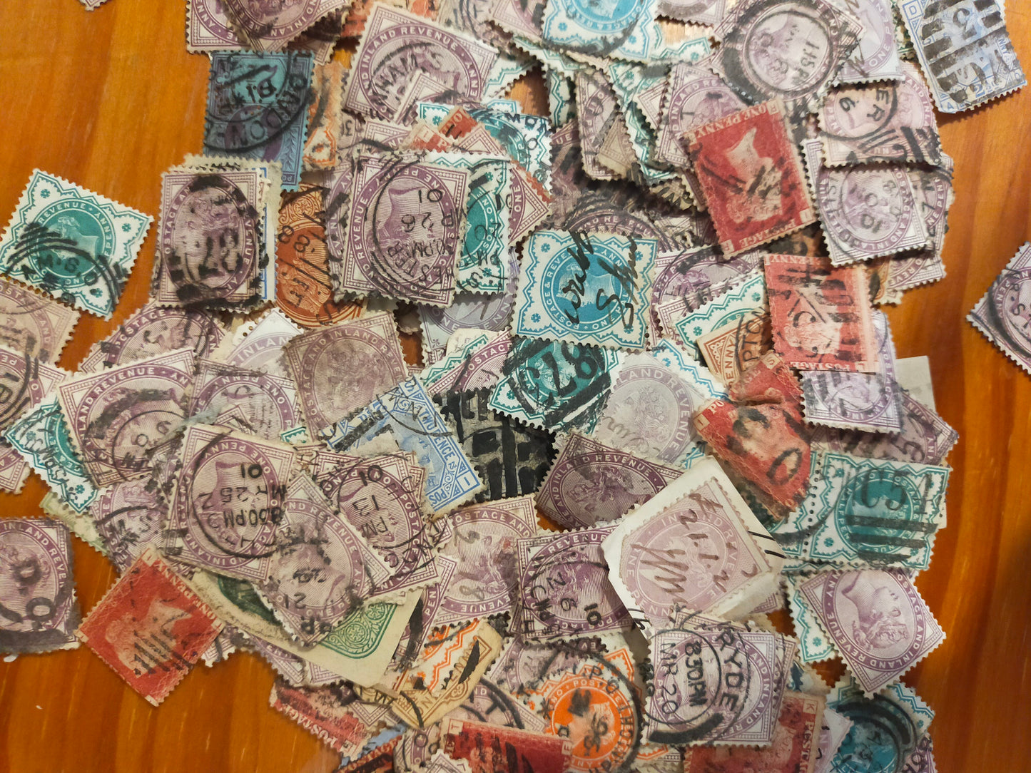 25x Victorian Stamps Bundle
