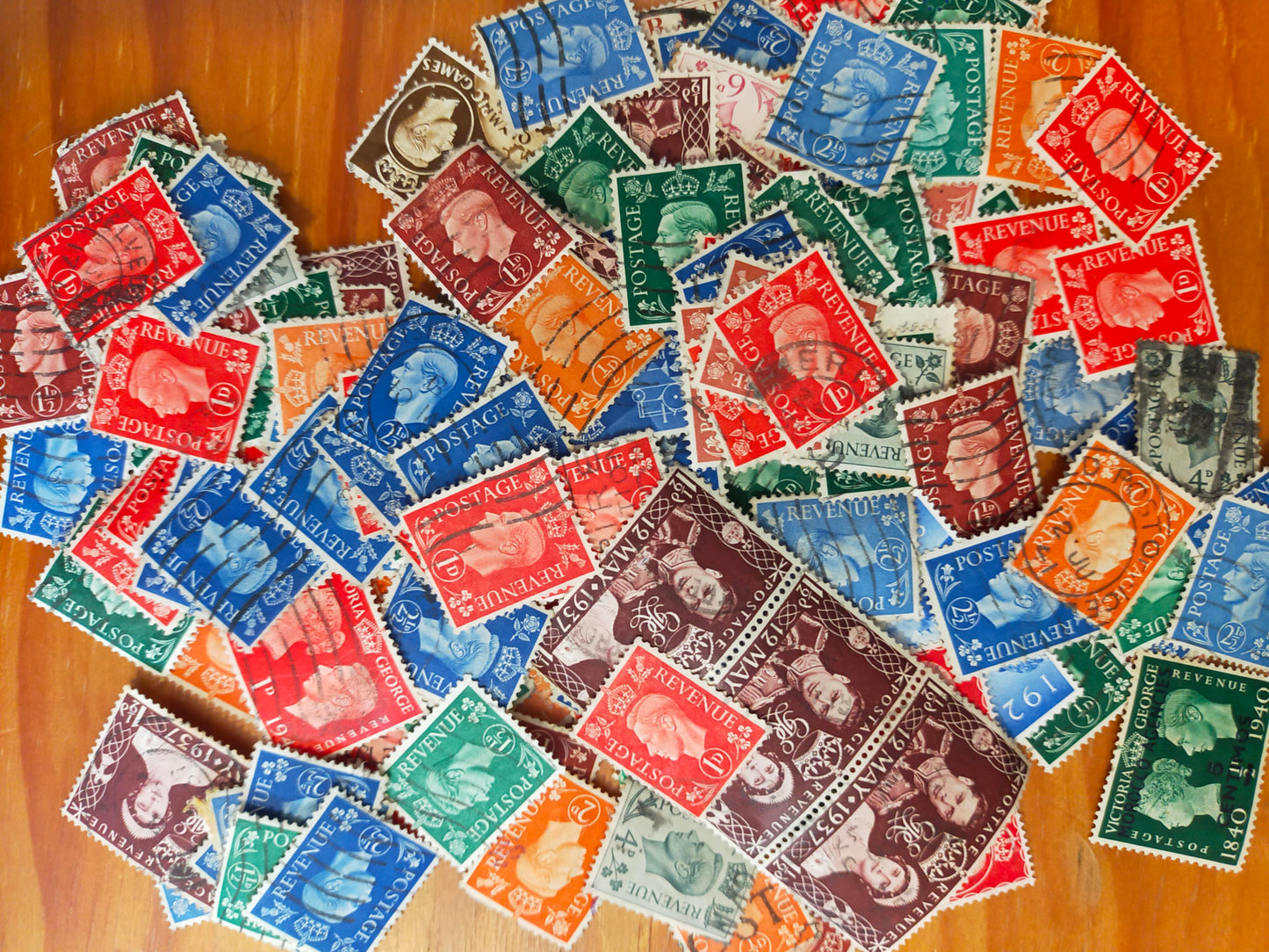 50x George VI Wartime UK Stamps Bundle