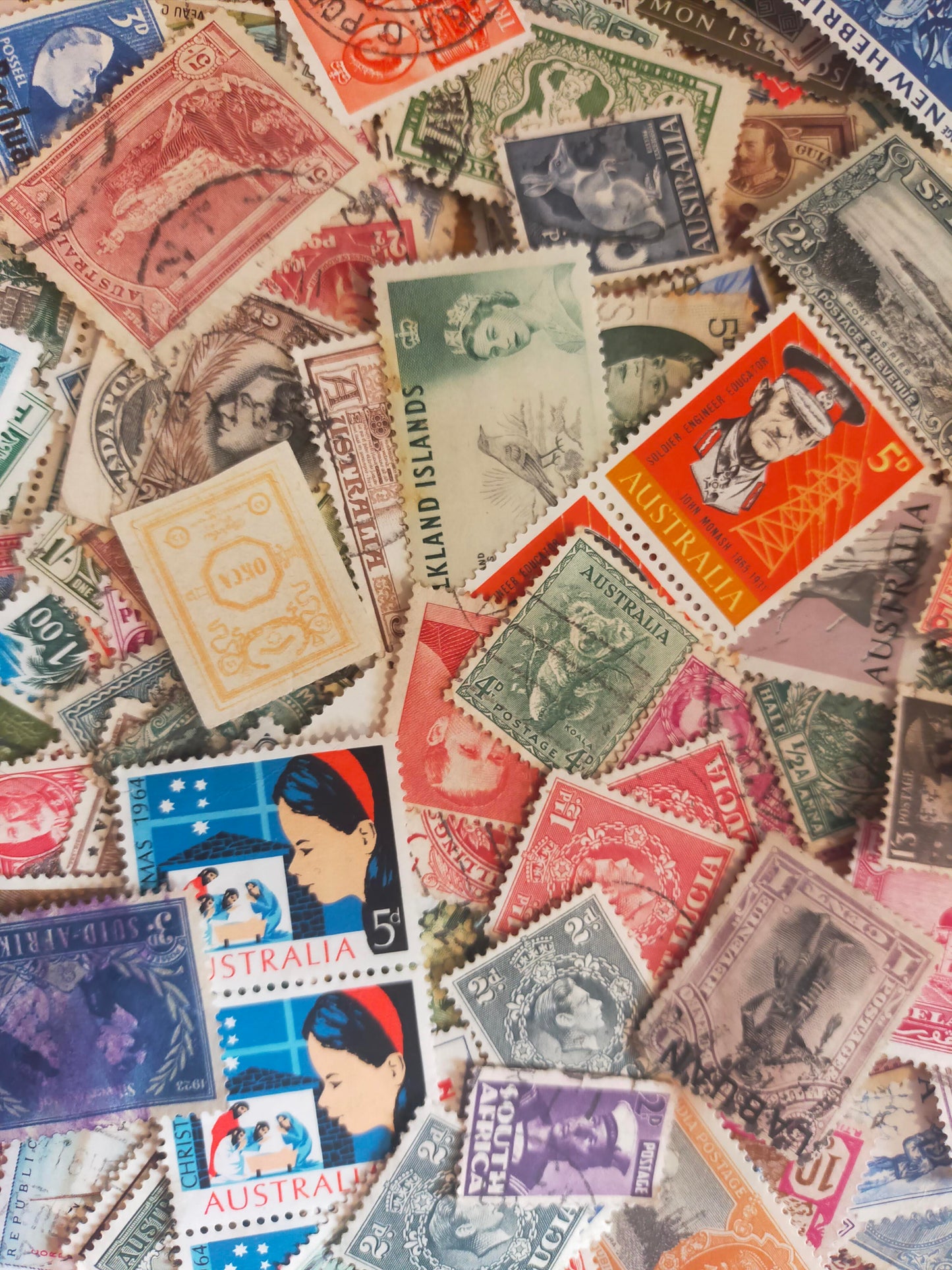 100x Colonial Stamps Worldwide Bundle